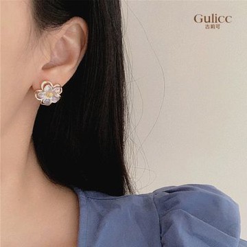 Gulicc 貝殼 花朵 耳環(飾品 耳飾 耳釘 耳環 耳墜 生日禮物 雙11 聖誕節)