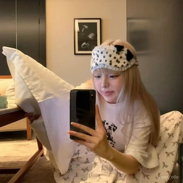大促優惠囉😊新款不透光可愛眼罩毛絨遮光睡覺午休柔軟睡眠辦公室宿捨寢室助眠