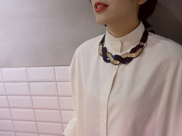 金光閃閃 霓桃紅藍麻花 手工刺繡項鍊