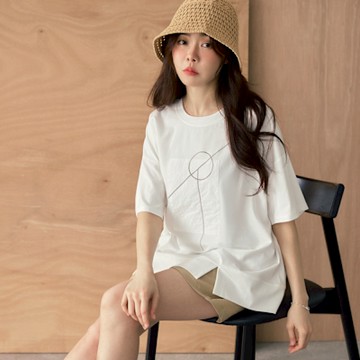 OB嚴選-幾何印花拼接寬鬆短袖上衣《AB20300-》