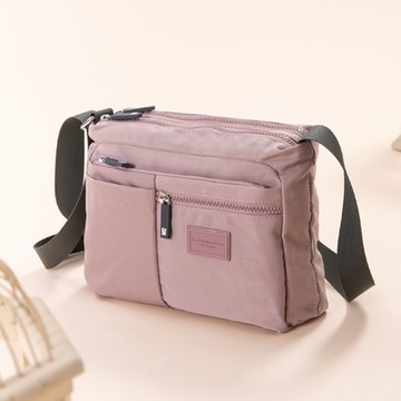 【金安德森】輕甜旅程 多功能隔層斜側包-紫色