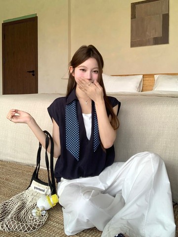 【missy shop】京都之心假兩件翻領落肩上衣-85990