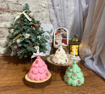 小熊蝴蝶結聖誕樹蠟燭  /  聖誕交換禮物  /  聖誕蠟燭