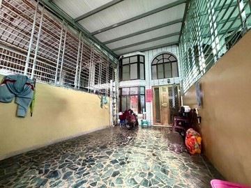 工協市場｜鳳山國中｜客廳挑高｜車庫透天05559｜高雄市鳳山區建國路一段