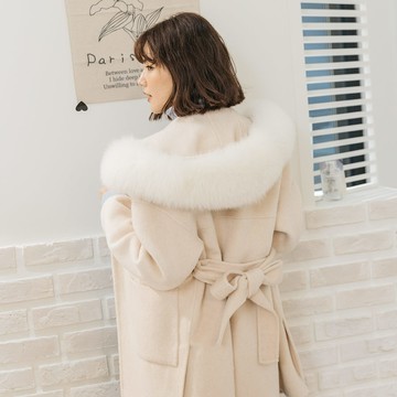 Firstlove (日系 純白大毛領寬鬆羊毛大衣) C16