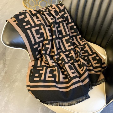 🔥2件9折🍊臺北出貨🍊可開發票直播爆款圍巾女 2026新款韓系百搭幾何圍巾女 秋冬季保暖時尚披肩