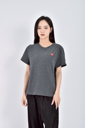 加購優惠(M) nice studio質感愛心刺繡灰色短袖上衣