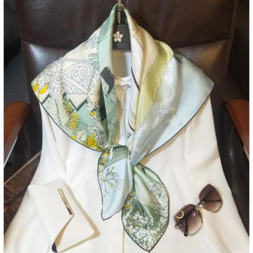 中國風西湖印花真絲斜紋綢圍巾大方巾90cm桑蠶絲絲巾杭州絲綢送禮