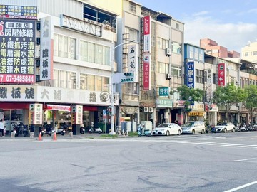 前金市議會|商五約20米正路鑫透店｜高雄市前金區七賢二路
