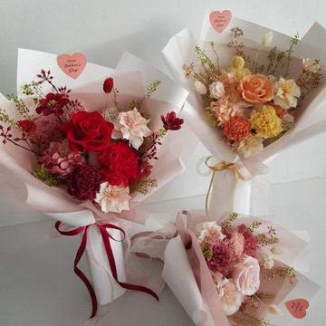 永生花+乾燥花 |永生康乃馨玫瑰花束  畢業 生日 祝福