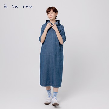 a la sha  百搭大口袋連帽牛仔洋裝