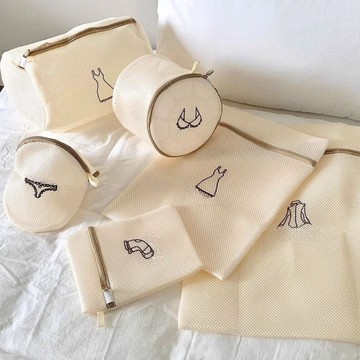 收藏生活【台灣現貨】刺繡三層加厚洗衣袋 洗衣網 內衣袋 過濾網袋 細網加厚洗衣袋 加厚洗衣袋 過濾網袋 大洗衣袋