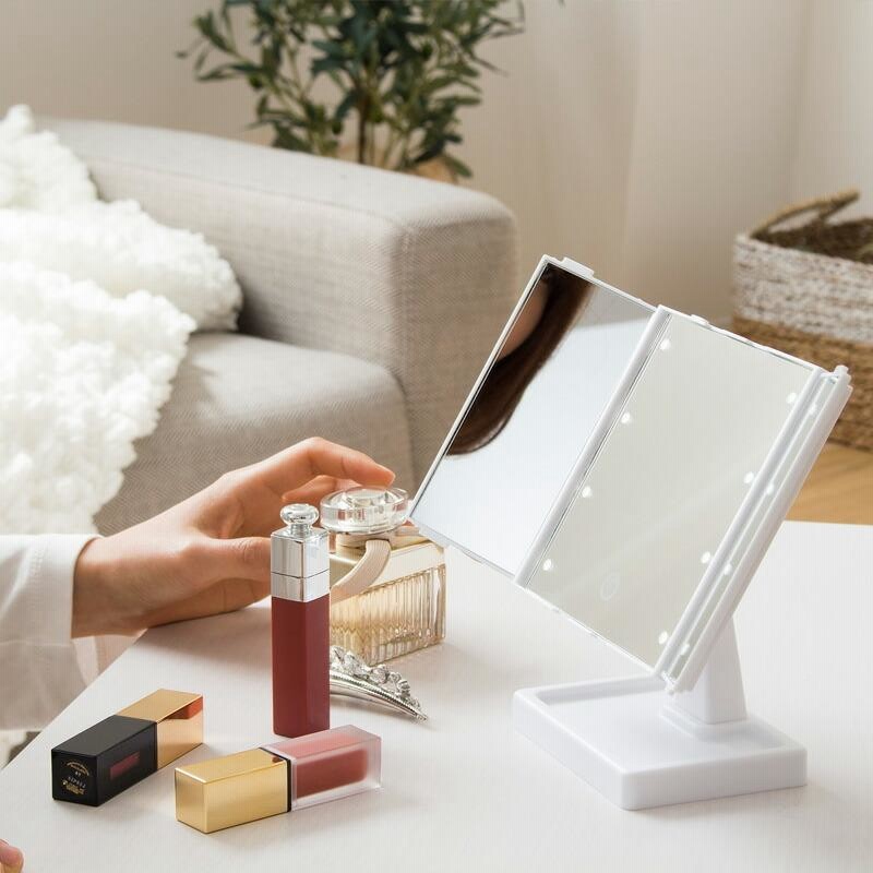 手渡し取引のみ❣️ リクシル　ミラーキャビネット 手渡し取引のみ❣️ リクシル ミラーキャビネット （洗面台の