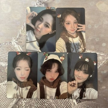 ⭐韓國代購正版⭐正版gidle線下特典趙美延麋鹿造型宋雨琦米妮聖誕gidle小卡新品珍藏