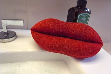 大大的吻沐浴棉 Just kiss bath sponge