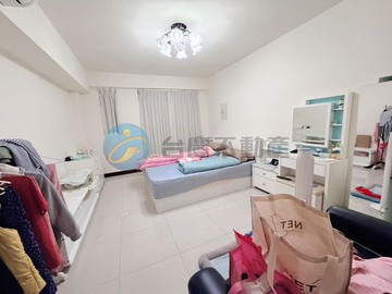 松柏街10米路美透天。14年屋大地坪｜新竹縣新豐鄉松柏街