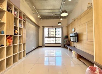 洲子洋上河園採光面中庭三房車住商陳璟漢｜新北市五股區新城八路