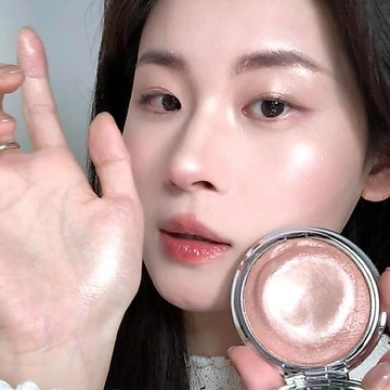 高光膏 碎鑽高光 土豆泥高光 打亮 提亮 細閃清透銀河細閃美暈了!亮晶晶眼影土豆泥高光爆閃香檳金法式細膩女