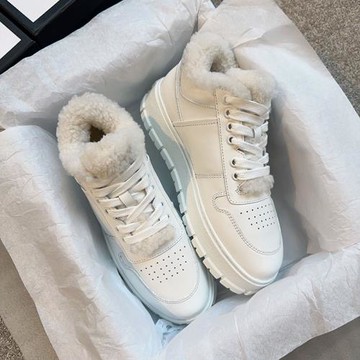 皮毛一體小白鞋女羊毛板鞋2024年冬季加絨加厚保暖厚底休閑運動鞋