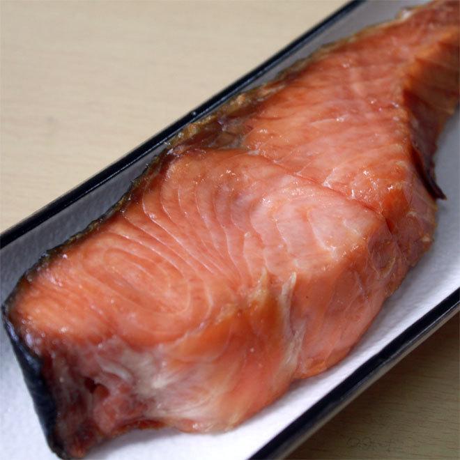 塩引き鮭 塩引鮭 切身 80g×5切　新潟 村上 鮭 シャケ 塩鮭 切り身 ギフト グルメ 贈答
