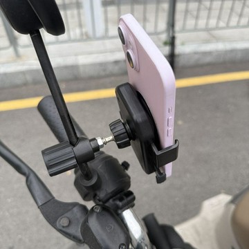 🌟台灣出貨🌟電動車免拆卸後視鏡騎行手機支架導航支架摩托車新款專用支撐架 手機支架 手機架
