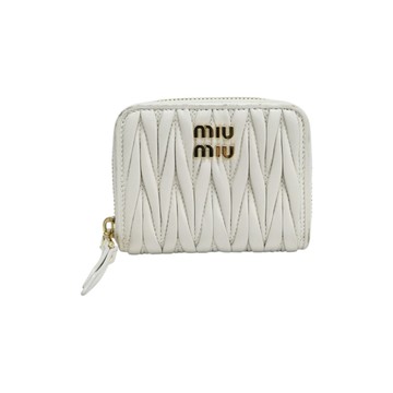 MIU MIU 繆繆 白色 Matelasse 羊皮 拉鏈 零錢包 短夾 5MM268 【二手名牌BRAND OFF】