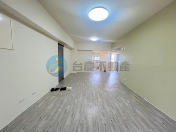 得意人生市區管理三房平車｜新竹市香山區中山路