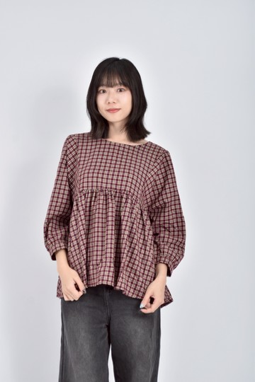 (XL) queenshop質感格紋紅色長袖上衣