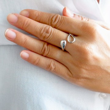 +滴涓+ 極簡優雅素銀水滴開口戒指 925純銀飾