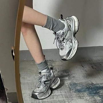 趙露思同款老爹鞋潮2024秋季銀灰色百搭運動鞋厚底耐臟女鞋