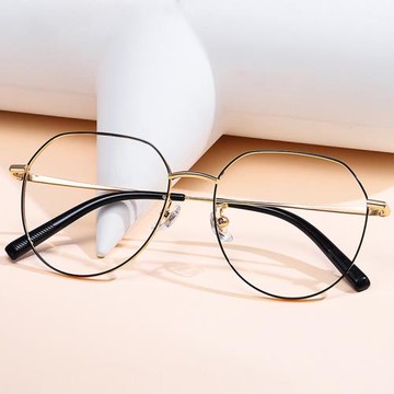 一件代發 鈦防藍光眼鏡新款近視眼鏡女平光男心形IP電鍍B鈦