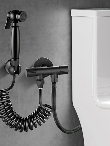 【含稅/免運】 黑全銅馬桶伴侶沖洗帶噴槍頭廁所增壓角閥一進二出水槍噴頭水龍頭