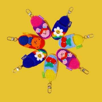 ♑️摩羯座生日快樂♑️ 韓國文創品牌【Wiggle Wiggle】迷你拖鞋鑰匙圈_4種樣式可選（交換禮物 | 生日禮物🎁 | 辦公室好物)