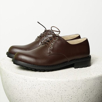 咖啡色 真皮綁帶寬楦厚底德比鞋