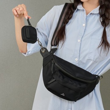 PA-Ele尼龍耳機小方包-個性黑