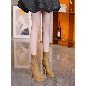 爆款彈力瘦瘦靴女秋冬新款尖頭高跟短靴細跟防水臺氣質百搭時裝靴
