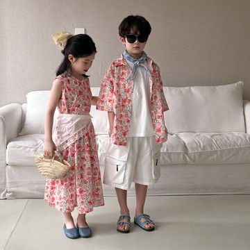 夏季新品上新   童襯衫  兄妹裝  夏季男童女童韓版彩色花朵無袖背心裙兒童翻領休閒襯衫