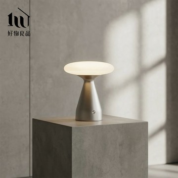 【好物良品】第二代丹麥美學無線觸控蘑菇玻璃檯燈｜三段LED調光 USB充電 臥室床頭睡眠燈 質感裝飾