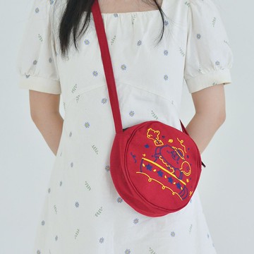 布嵐的販賣部/刺繡圓包/乘著茶杯去旅行