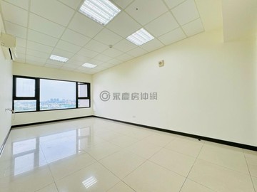 皇翔百老匯景觀三房+近電梯B1平面車位｜桃園市八德區建德路