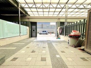 十九甲|輕屋齡｜電梯別墅美別墅｜台中市大里區甲堤六街