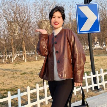 【非胖勿進】200斤海寧真皮皮衣外套女大碼胖mm巨顯瘦上衣女裝春