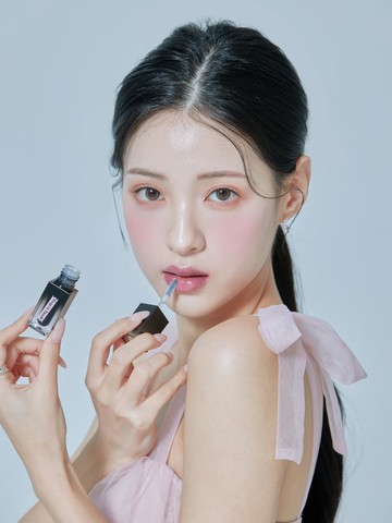 Keep In Touch The Black Lip Plumper Tint 4 colors