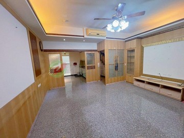 楊湖天下大面寬雙車位門前停車美別墅｜桃園市楊梅區楊湖路三段