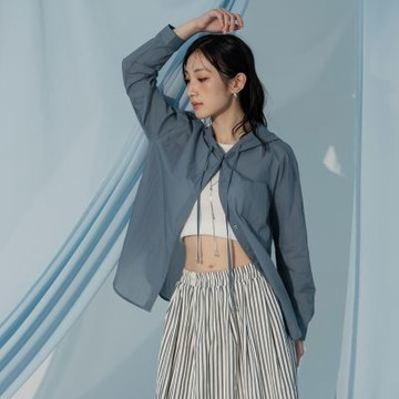 OB嚴選中大尺碼-涼感．Air超輕量連帽空氣衣(附收納袋)《EA3642》