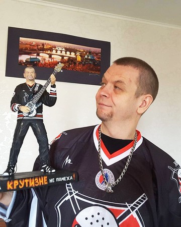 客制化人物公仔 人偶 3D人像畫 似顏繪 肖像 定制 生日 紀念 吉他