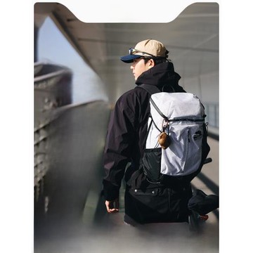 Naturehike 25L輕量通勤戶外