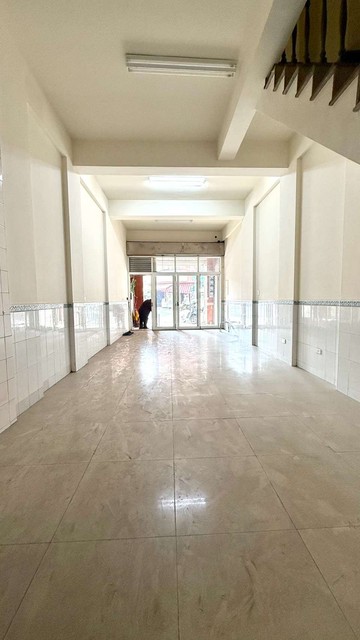 鳳山經武路黃金店住｜高雄市鳳山區經武路