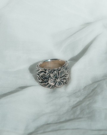 凝花戒指 Still Essence ring