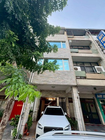 鳳山車站捷運地王商圈.前路後巷黃金店面｜高雄市鳳山區曹公路